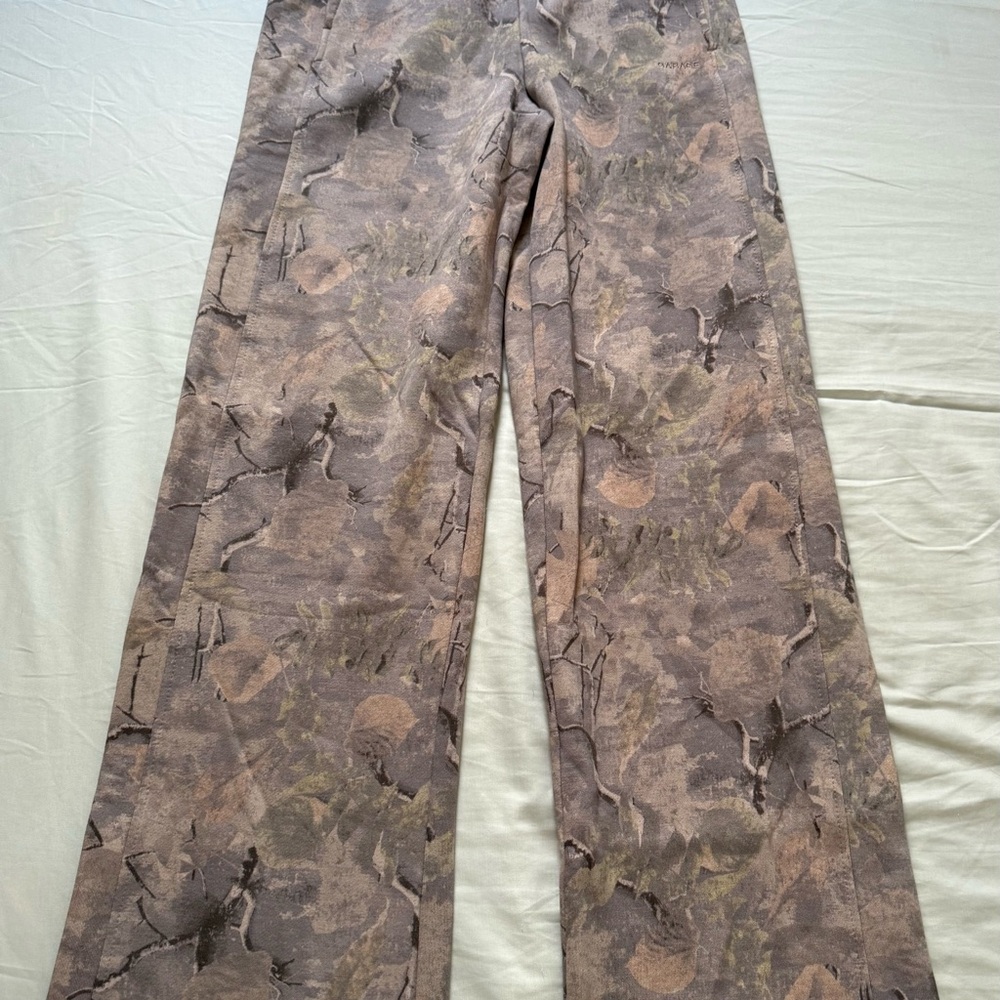Women’s Garage Straight Leg Sweatpants